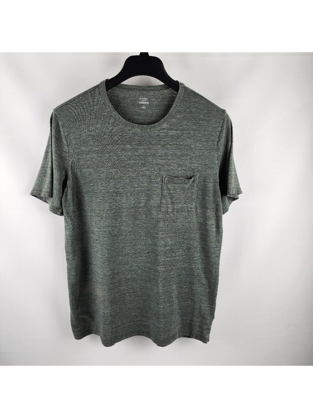 Flint and Tinder Shirt Mens Gray Medium T-Shirt Chest Pocket USA